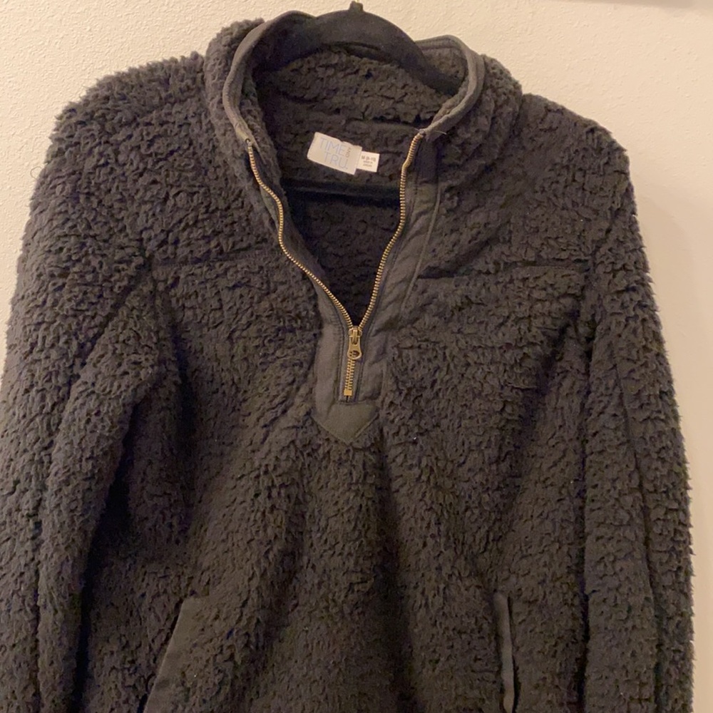 Sweater - Picture 2 of 3